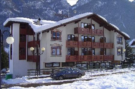 Hotel Des Masques***